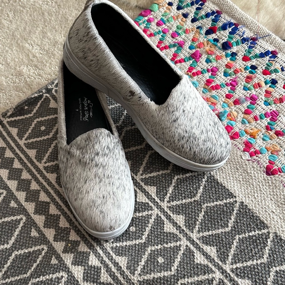 Agave Sky Cowhide Tennis Shoes